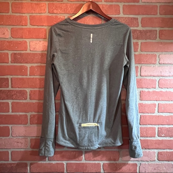 Marika Tek Dry-Wik Performance Wear Top - Picture 2 of 4